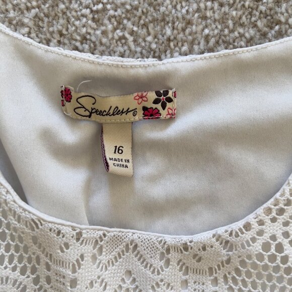 Y2k Blue & White asymmetrical Crochet Lace Dress - Picture 8 of 9